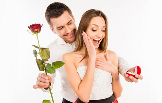 教えて、彼にプロポーズさせるコツ